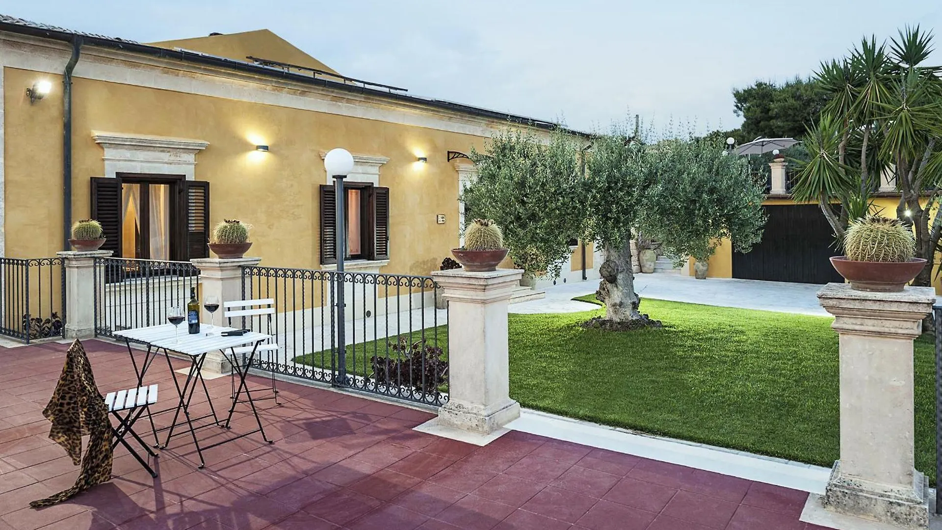 Villa Carolina San Corrado di Fuori